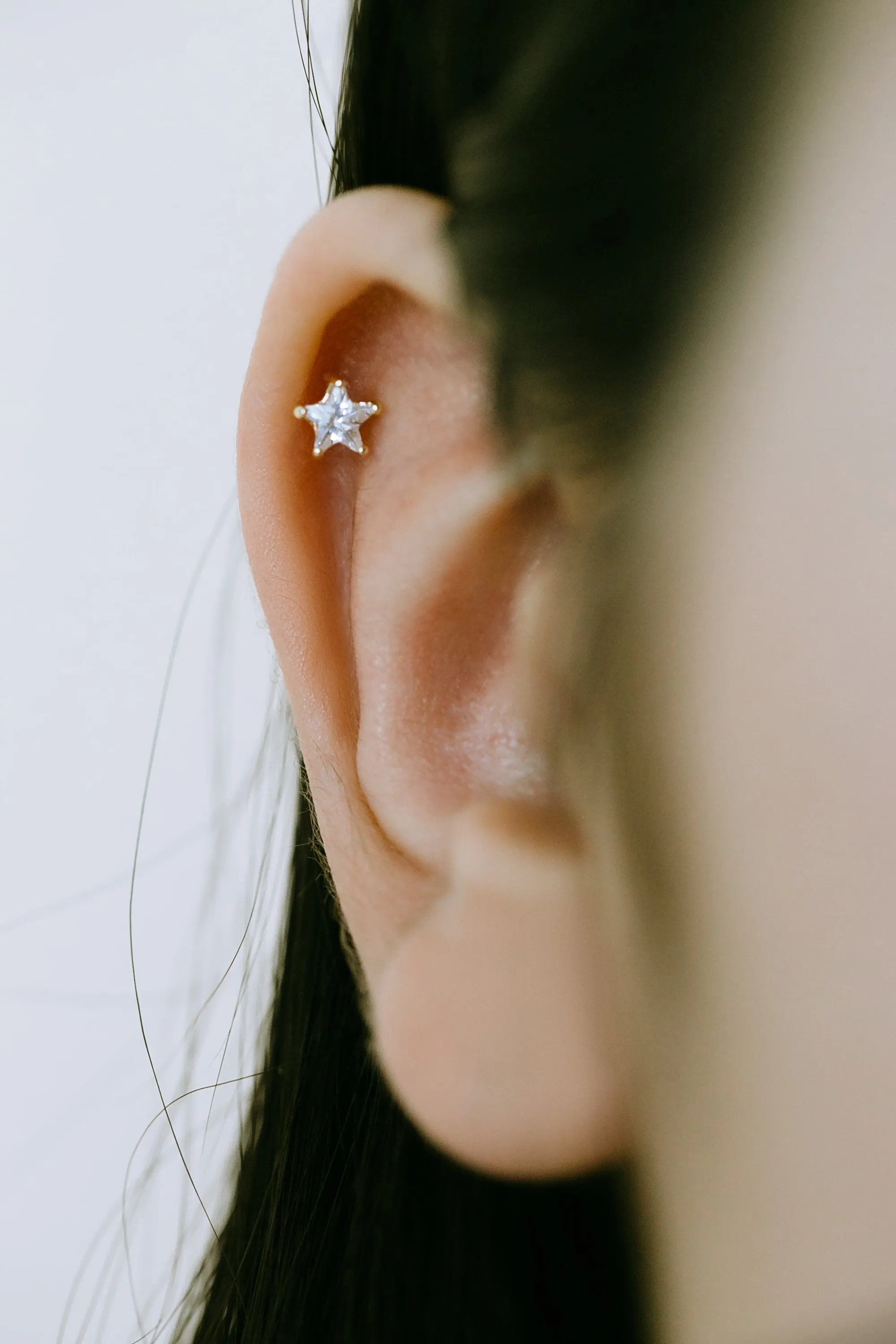 14K GOLD JEWELRY MINIMALIST DELICATE CZ STAR BARBELL EAR STUD EARRING PIERCING