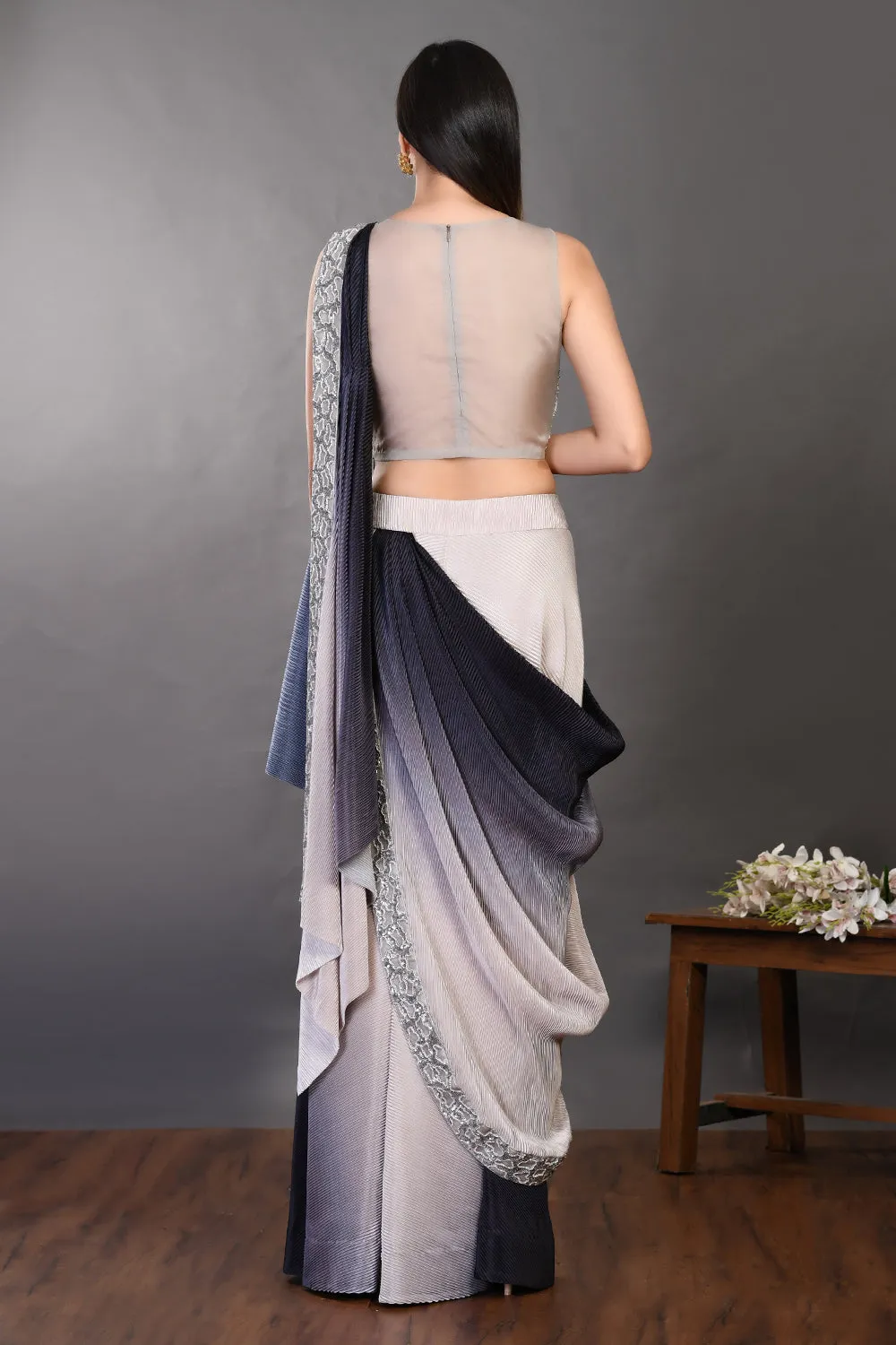 90Z942-RO Grey Black Dual Toned Silk Saree Set