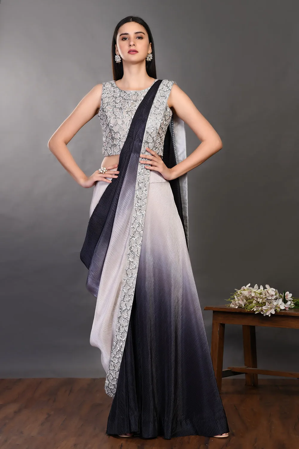 90Z942-RO Grey Black Dual Toned Silk Saree Set