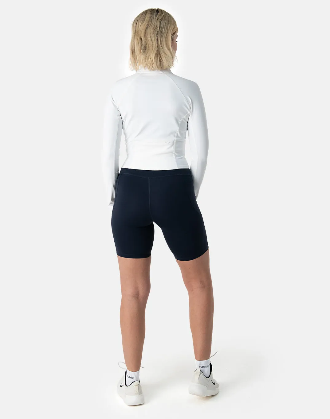 Adaptive Crop Zip in White