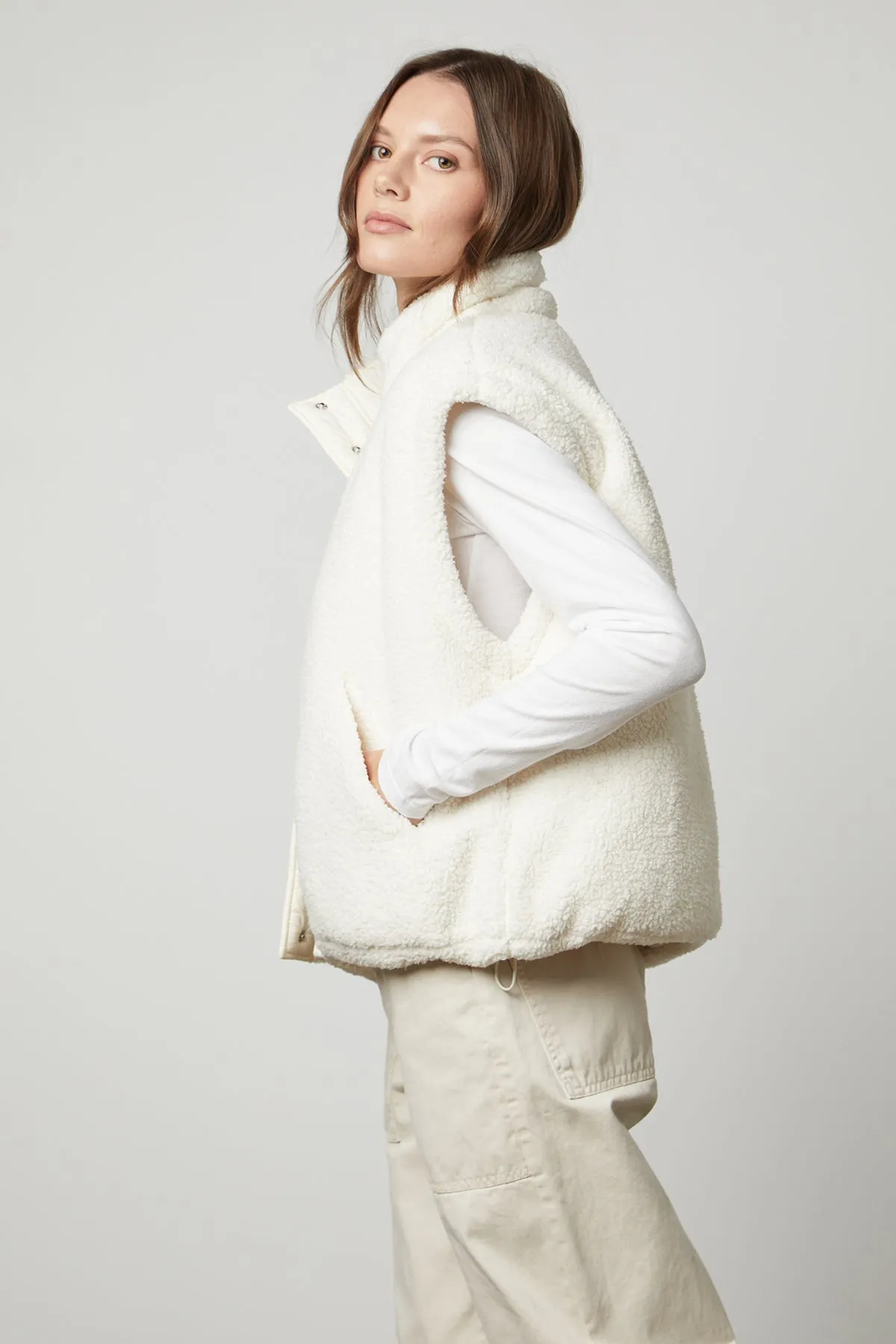 ALICIA REVERSIBLE PUFFER SHERPA VEST