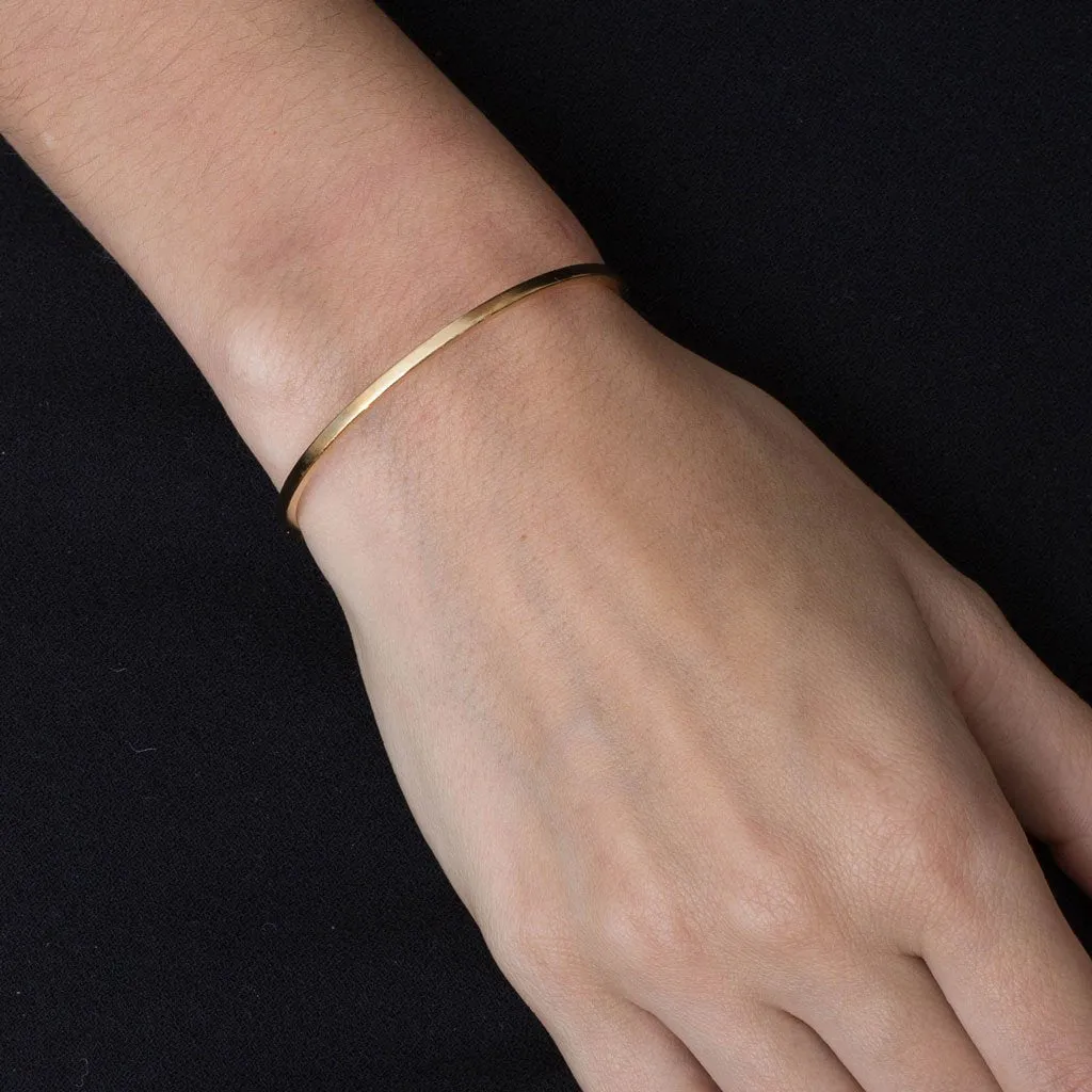 B 419 - Slim Round Bracelet