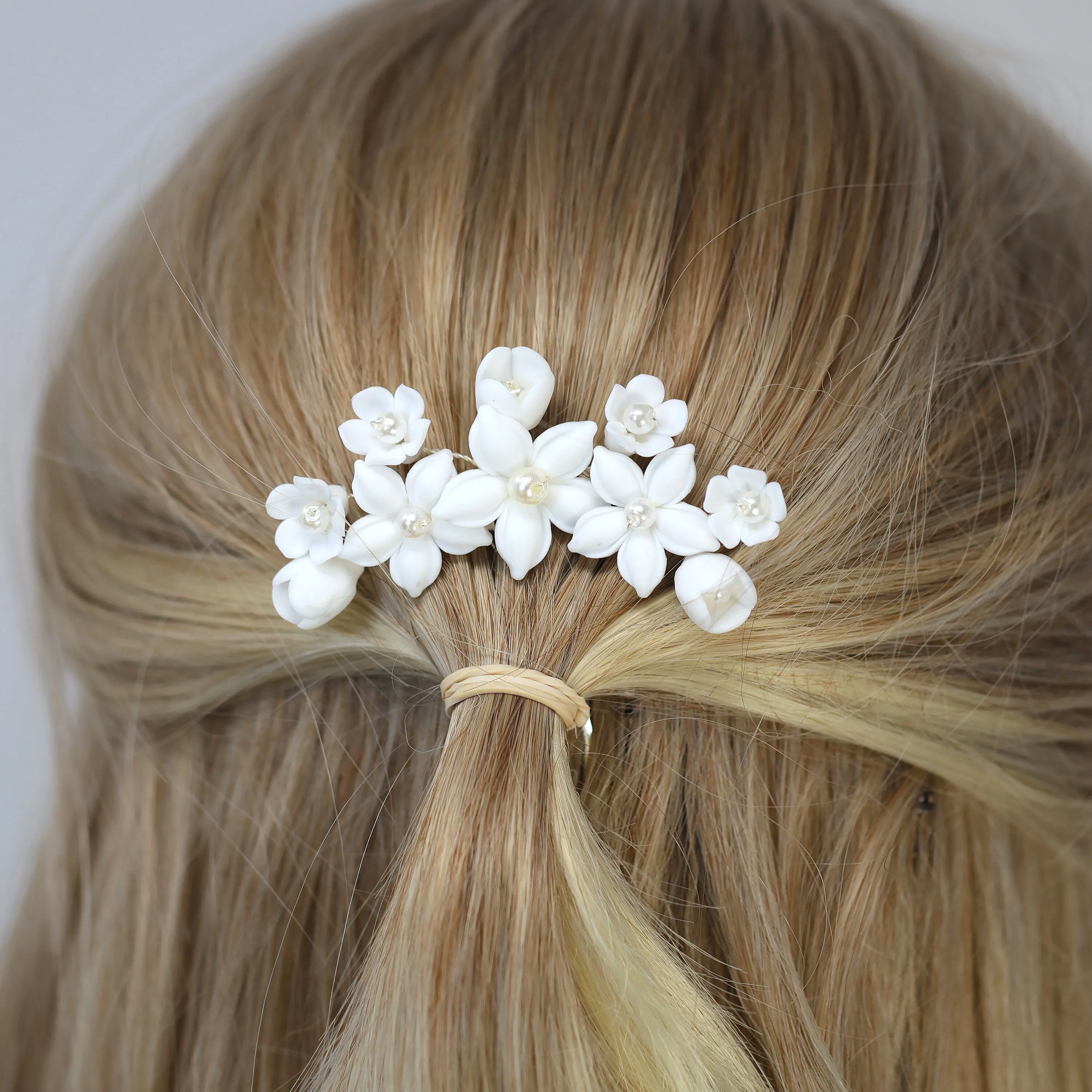 Ceramic White Lily flower Pearl Hair comb,  Bridal Hair piece, Bridal Hair Accessories, Wedding Hair Accessory.