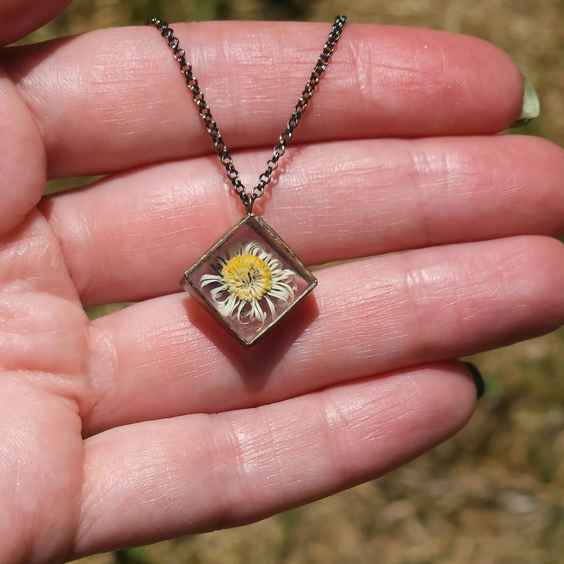 Daisy Flower Shadowbox Necklace