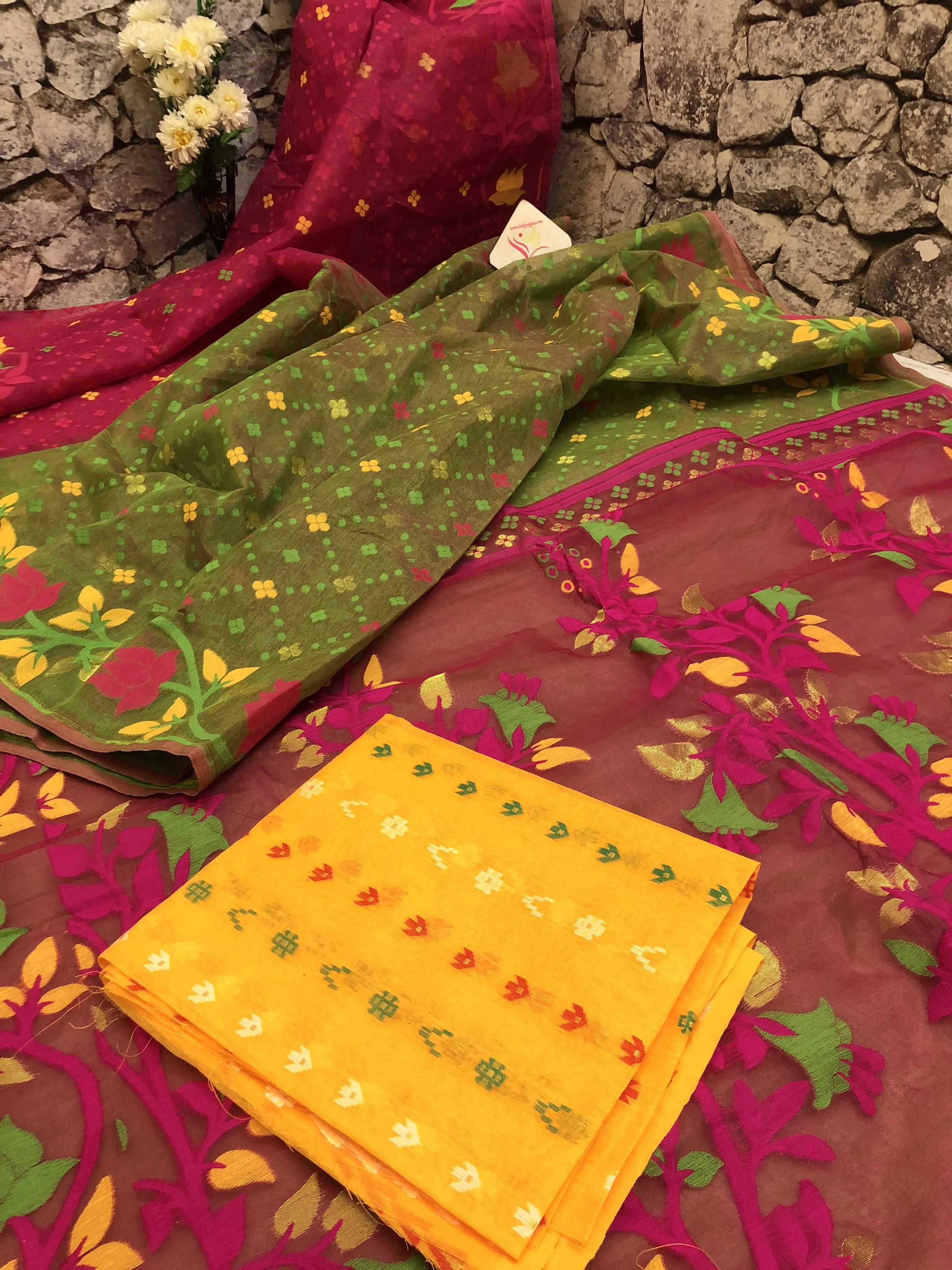 Green and Cerise Color Jamdani Saree with Patli Pallu