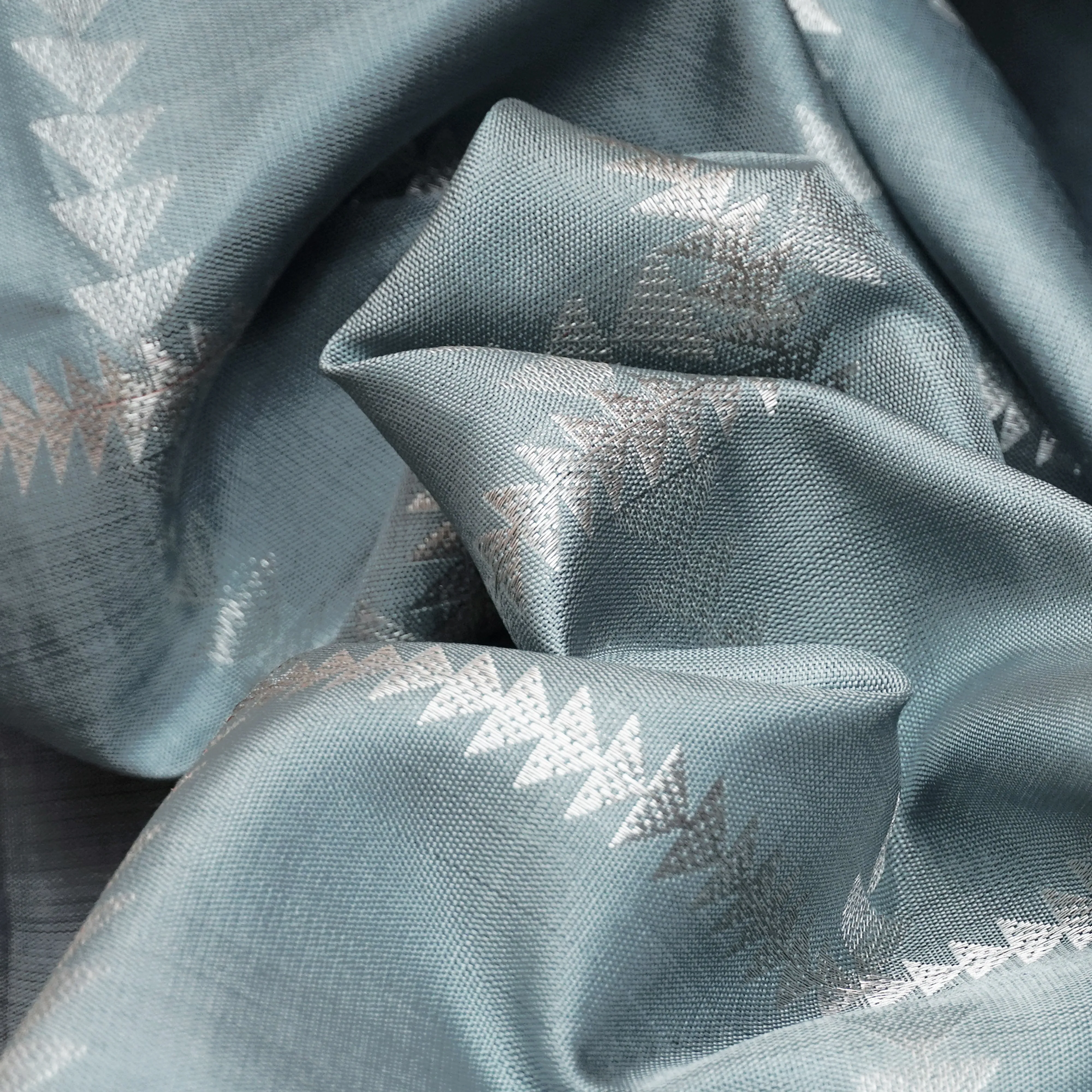 Handwoven Blue with Grey Kanjivaram Silk Saree - 1904N014153DSC