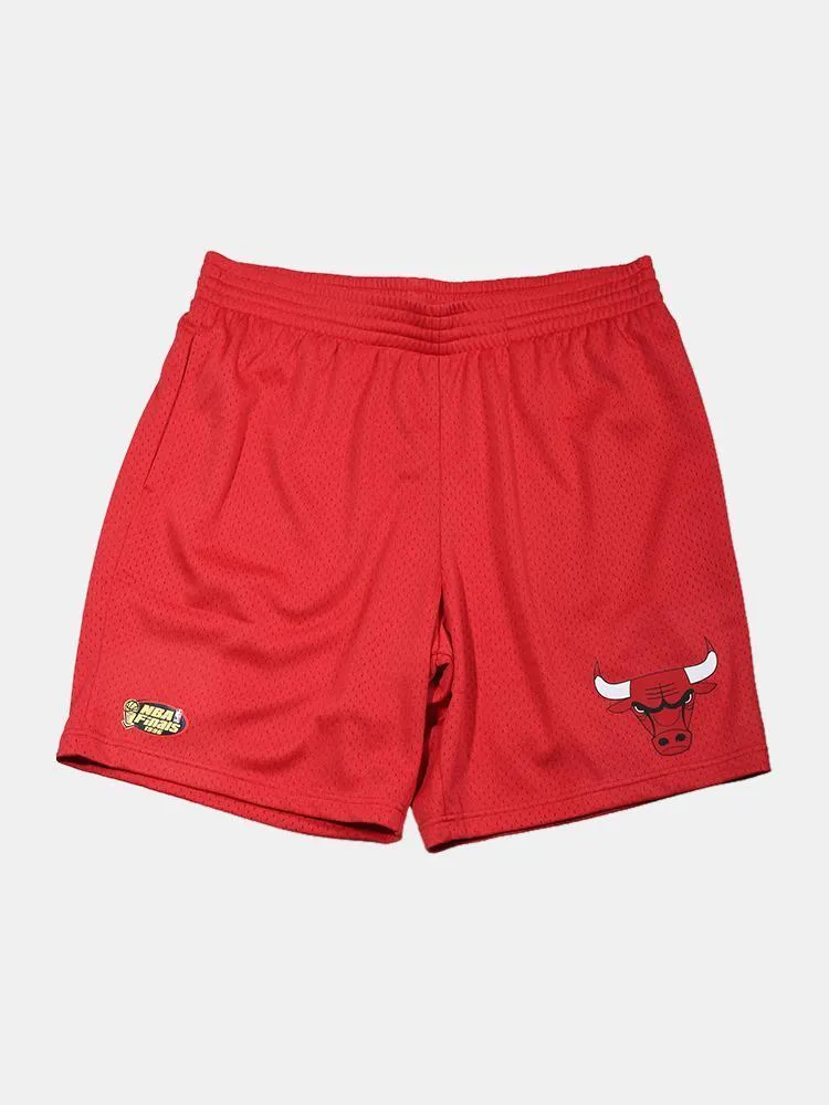 Mitchell & Ness Basic Mesh Court Chicago Bulls Shorts - Red