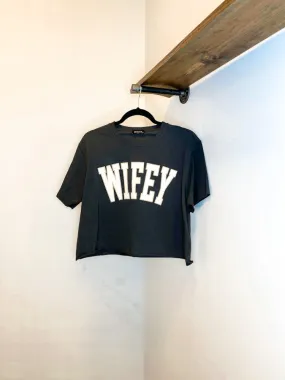 Wifey Graphic Crop